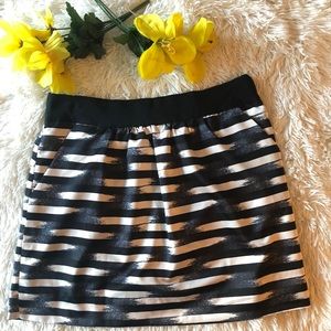 Blue and White silk Gap skirt with lining